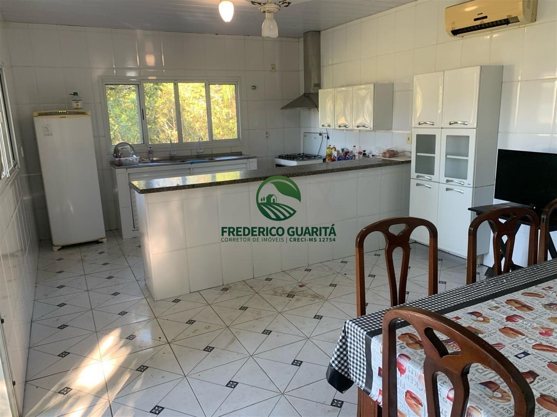 25 HECTARES - PESQUEIRO BEIRA RIO PIQUIRI - 200KM DE RONDONÓPOLIS/MT